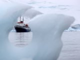 Nature-made ice sculptures